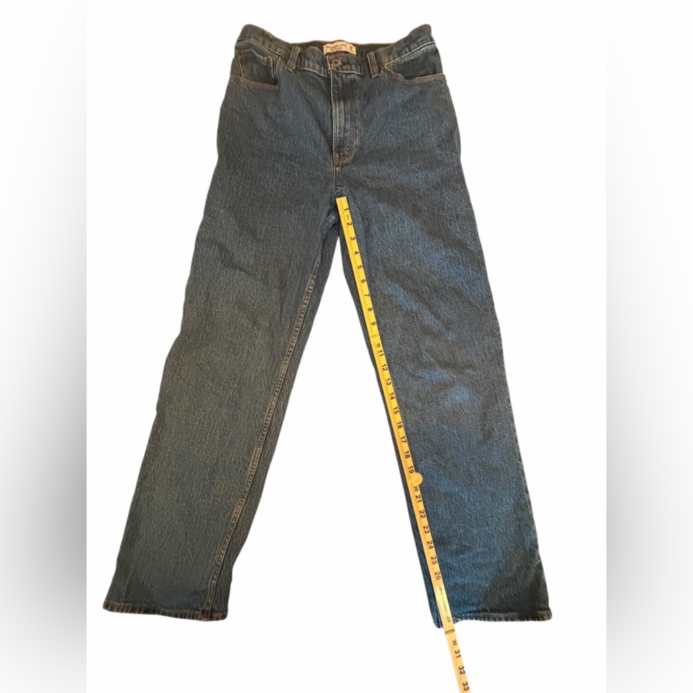 Abercrombie and Fitch 90s Straight High Rise Classic Blue Denim Jeans